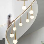 Wenteltrap kroonluchter plafondlamp met 8 bollen