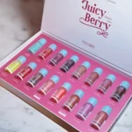 De limited edition lip olie TOCOBO Juicy Berry Plumping Lip Oil - set van 18 stuks