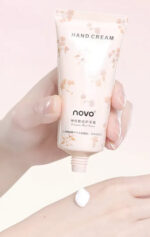 NOVO - Handcrème met blauw koperpeptide / vitamine C / ceramide - 60g