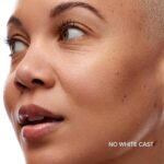 Getinte anti-aging vochtinbrengende crème met SPF 46 - Afbeelding 2